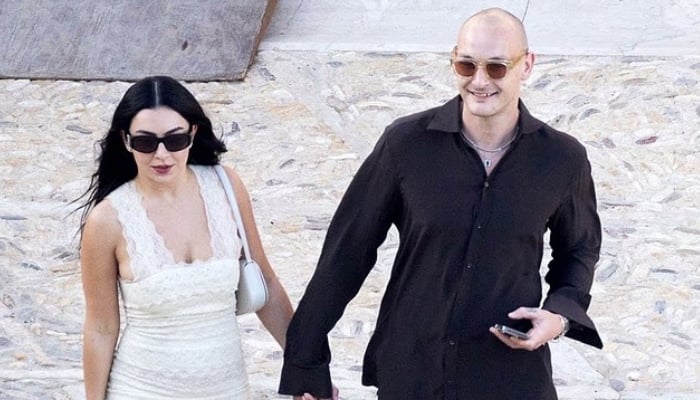 Charli XCX, George Daniel enjoy cocktails ahead of second wedding in Italy