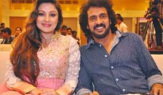 بھارتی اداکار اور اہلیہ کا فون ہیک کرلیا گیا