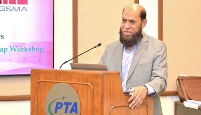 میجر جنرل (ر) حفیظ الرحمٰن—فائل فوٹو