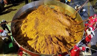 نائجیریا: 8 ہزار 780 کلو جولوف رائس بنانے کا گنیز ورلڈ ریکارڈ 