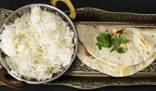 روٹی یا چاول، رات کو کیا کھانا زیادہ بہتر ہے؟