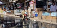 کراچی کی میڈیسن مارکیٹ اور اردو بازار سیوریج نالے بن گئے