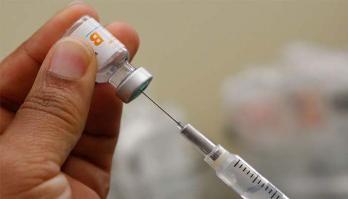 MMRV vaccine not advised for children under 4, CDC panel rules