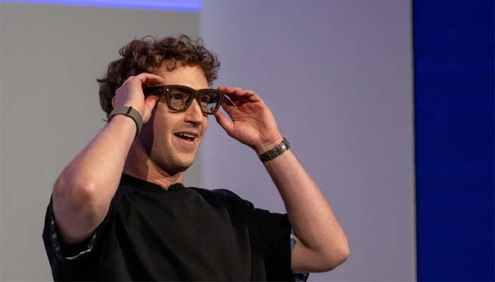 Mark Zuckerbergs live demo of smart glasses goes wrong, blames Wi-Fi issues
