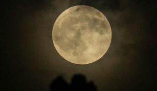 چاند پر زلزلوں کے سبب لینڈسلائیڈنگ ہو رہی ہے: چینی سائنسدانوں کی نئی تحقیق