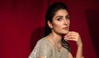 عائزہ خان کو بھارتی ڈیزائنرز کے ڈیزائن کاپی کرنا مہنگا پڑ گیا