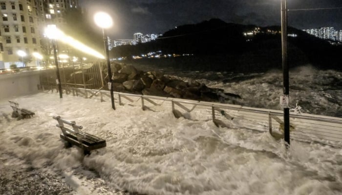 Super Typhoon Ragasa hits Hong Kong after leaving 17 dead in Taiwan, the Philippines