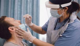 برطانیہ: کورونا کیسز میں تیزی سے اضافہ، رواں ماہ 79 اموات