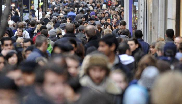 UK population hits record high with second-biggest increase in 75 years