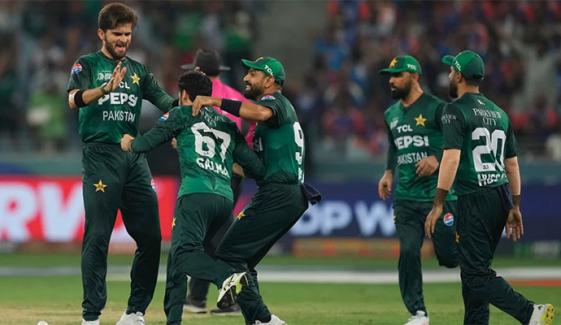 شاہین آفریدی جہاز کا اسٹائل بنا کر حارث رؤف کی طرف کیوں بھاگے؟