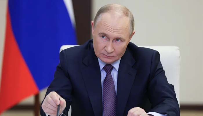 MI5 former head Manningham-Buller raises alarm of undeclared UK-Russia war