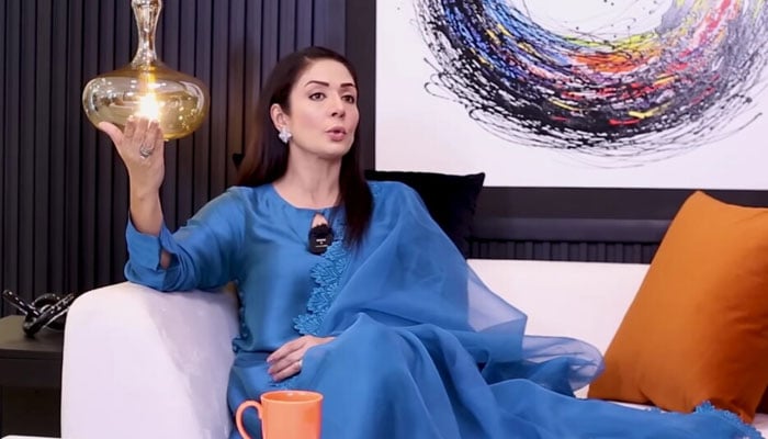 جب بیٹیوں کی شادی ہو جائے تو والدین کو انکی حمایت چھوڑ دینی چاہیے: صائمہ قریشی