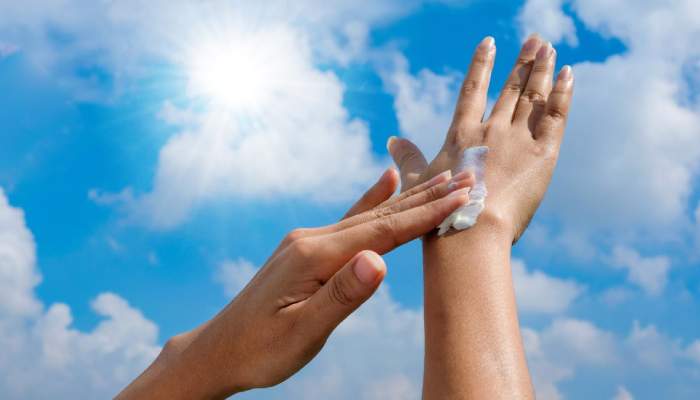 Australian consumers warned about sunscreen as products pulled from shelves