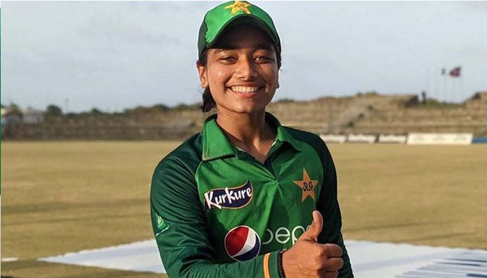 پاکستان ویمن کرکٹ ٹیم کی کپتان فاطمہ ثناء—فائل فوٹو