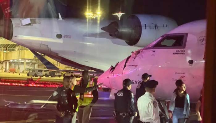 Delta regional jets collide on taxiway at NYCs LaGuardia airport