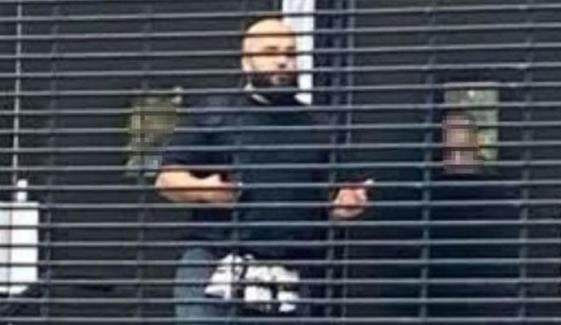 مانچسٹر پولیس کی چاقو حملے میں ملوث مشتبہ شخص کی ہلاکت کی تصدیق 