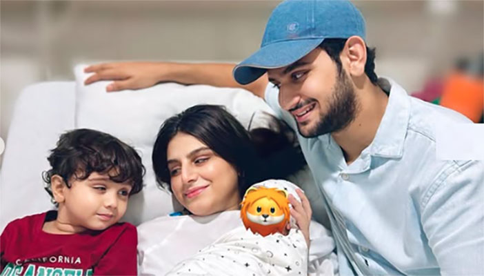 فوٹو: انسٹاگرام/ صبا معاذ