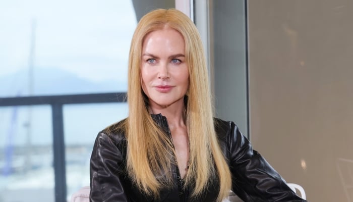 Nicole Kidman attends first grand event 4 days after filing divorce