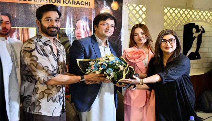 فیصل قریشی، ربیکا اور کاشف خان کے ساتھ سجائی گئی رنگا رنگ شام