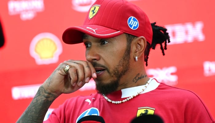 Lewis Hamilton shares emotional statement after Singapore GP setback