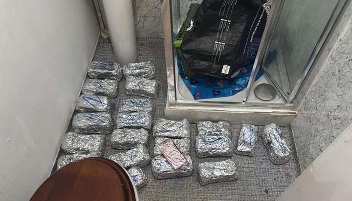 UK police launch largest-ever crackdown on phone theft, arrest 46 people