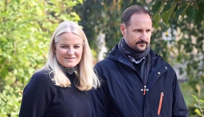 Crown Prince Haakon speaks out on Mette-Marit’s absence amid his US tour