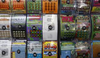  بیماری خوش نصیبی بن گئی، امریکی خاتون نے 1 لاکھ ڈالر کی لاٹری جیت لی