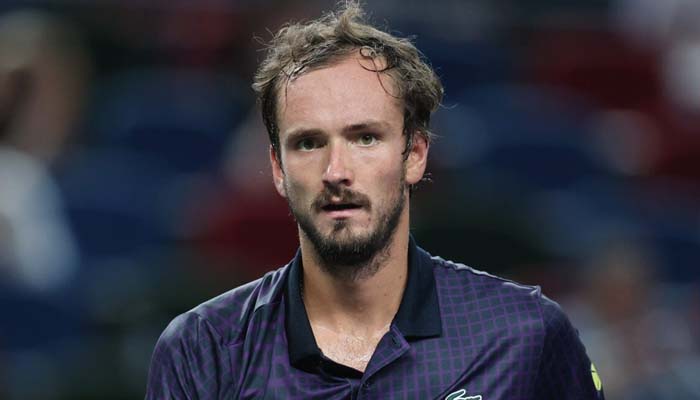Daniil Medvedev’s shocking request to ball girl sparks outrage: ‘What a freak’