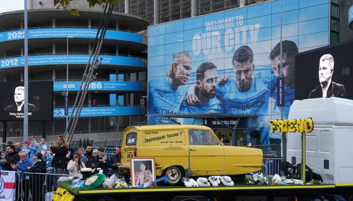 Ricky Hatton funeral draws thousands as fans, boxing icons pay tribute to legend