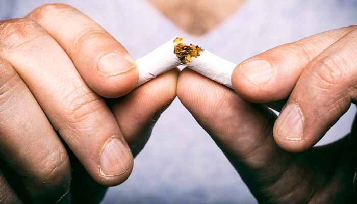 کینسر مریضوں کا سگریٹ نوشی ترک کرنا زندگی میں اضافے کا سبب