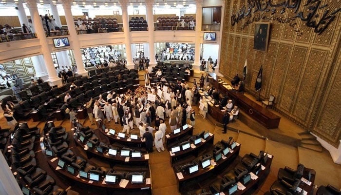 خیبر پختونخوا اسمبلی میں وزیر اعلیٰ کے انتخاب کا طریقہ کار جاری