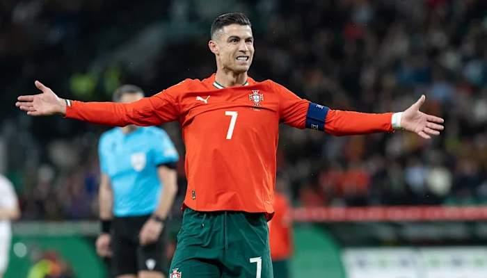Cristiano Ronaldo celebrates Portugals another step towards World Cup