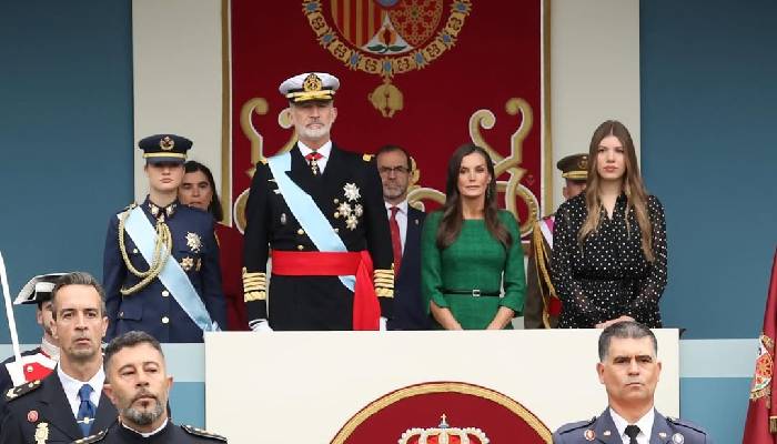 Royal Family celebrates National Holiday with pride and enthusiasm