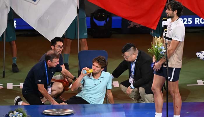 Rinderknech falls off stage after losing to cousin Vacherot, sparking reaction