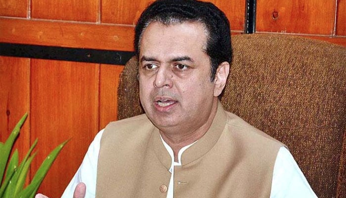 جتھوں سے بلیک میلنگ اب برداشت نہیں کی جائے گی، طلال چوہدری