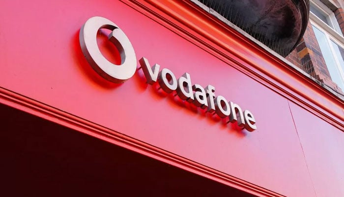 Vodafone service restored across UK after nationwide outage