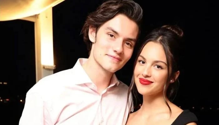 Olivia Rodrigo, Louis Partridge embrace Halloween spirit during cozy date night