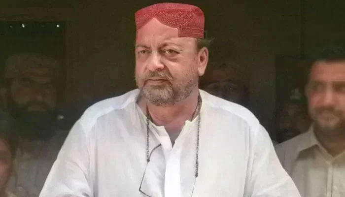 آغا سراج درانی کی زندگی پر ایک نظر