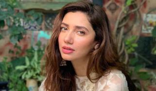 ماہرہ خان کا خوبصورت روایتی جوڑا سوشل میڈیا پر خصوصی توجہ کا مرکز