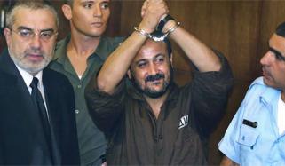 اسرائیلی جیل میں تشدد سے فلسطینی رہنما مروان برغوثی کی پسلیاں ٹوٹ گئیں