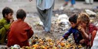 پاکستان: غربت کی لکیر کے نیچے زندگی گزارنے والوں کی تعداد 45 فیصد تک جا پہنچی