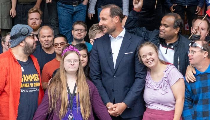 Prince Haakon spreads joy to disabled people as he promotes inspiring cause