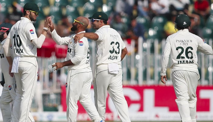 دوسرا ٹیسٹ: جنوبی افریقا نے پہلی اننگز میں 4 وکٹ پر 185 رنز بنالیے