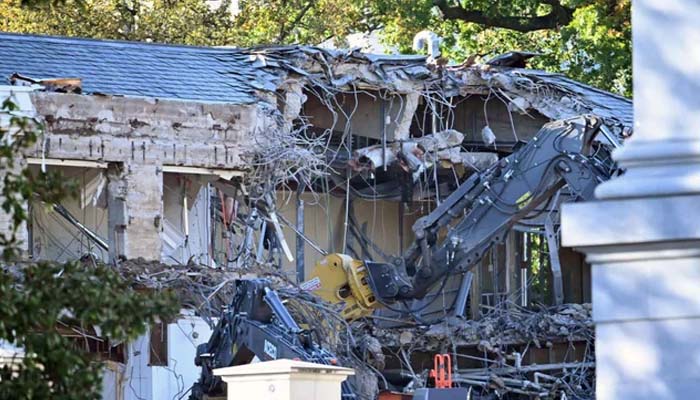 White House demolition begins for Trumps $250 million ballroom: Watch