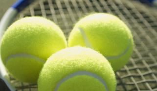 ٹینس بال پر چھوٹے چھوٹے بال کیوں ہوتے ہیں؟