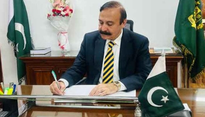 دنیا کی کوئی حکومت اسٹیبلشمنٹ کے بغیر چل ہی نہیں سکتی، طارق فضل چوہدری