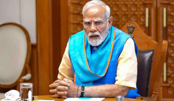 بھارتی صحافی نے مودی کی باریک واردات پکڑ لی