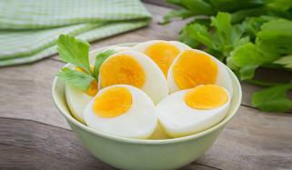 انڈے کھانے کے 8 حیرت انگیز فوائد