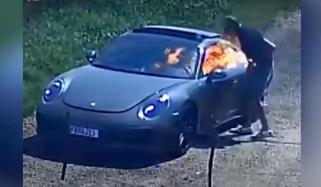 برازیلین شہری نے انشورنس کی رقم کیلئے لگژری گاڑی کو آگ لگادی، کیمرے نے بھانڈا پھوڑ دیا