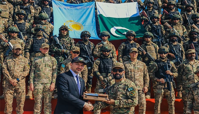 —تصویر بشکریہ آئی ایس پی آر